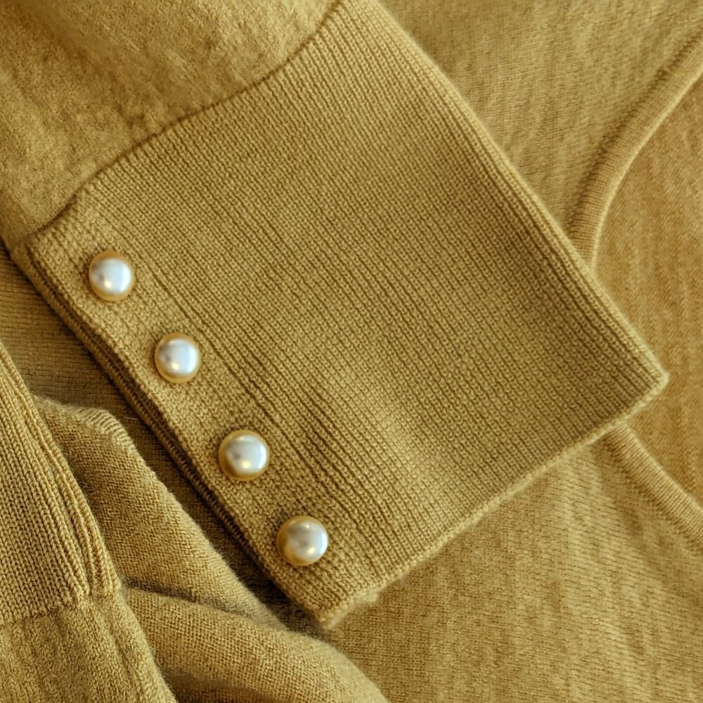 100% Wool Sweater
